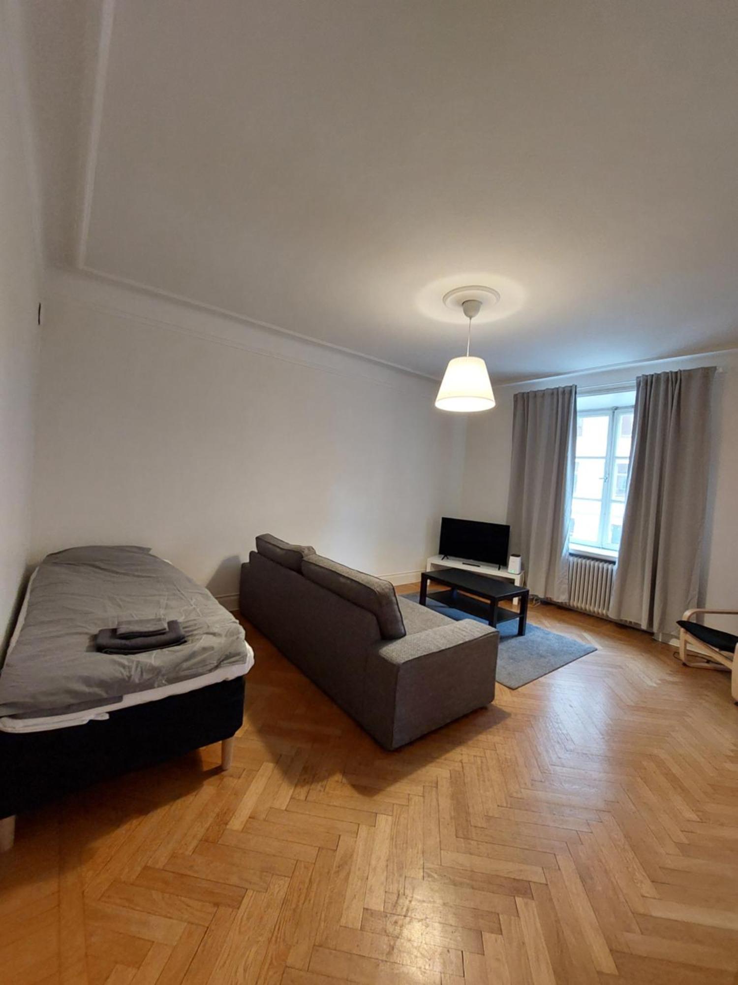 Home Inn Rsg19 Stockholm Buitenkant foto