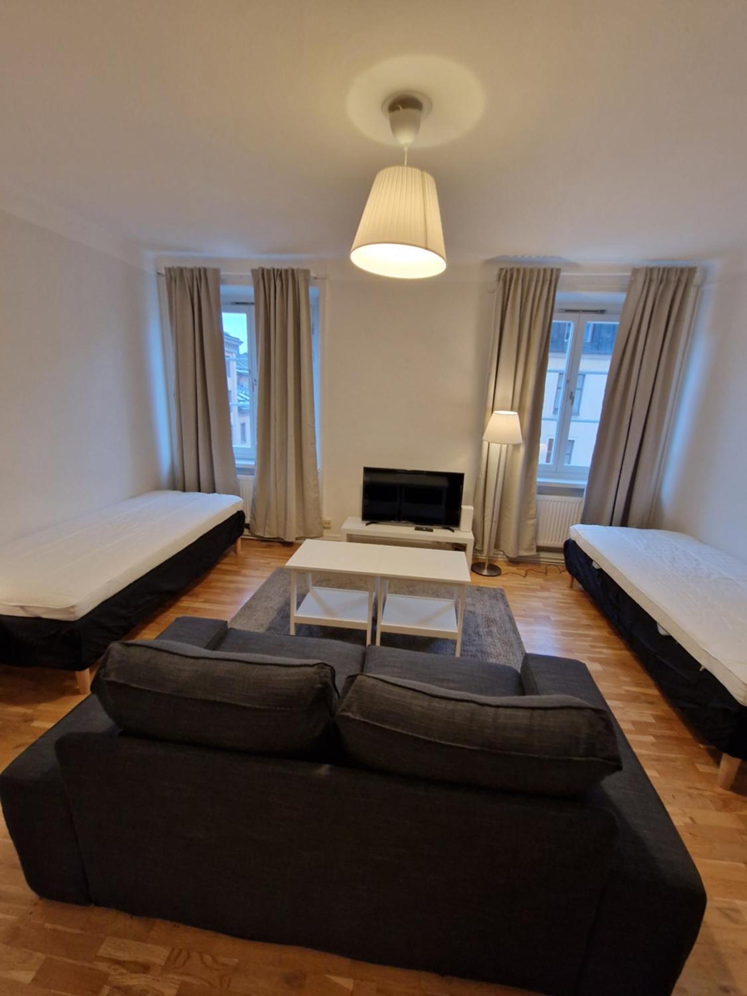 Home Inn Rsg19 Stockholm Buitenkant foto
